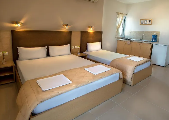 Nepheli Apartments And Studios