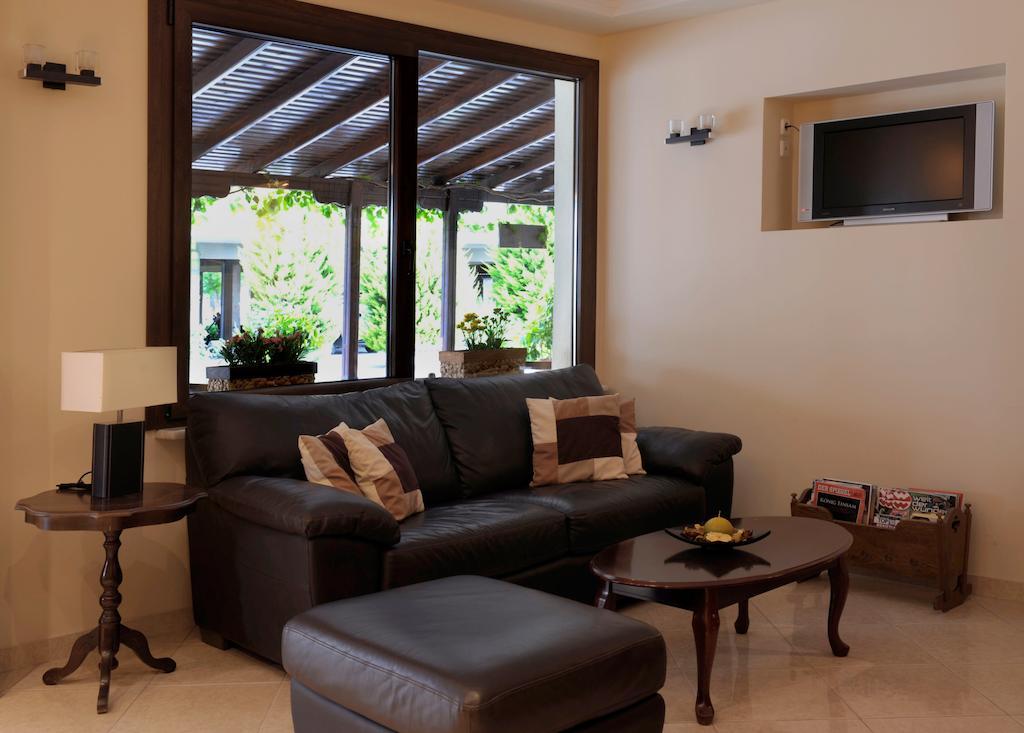 Nepheli And Apartment Paralia Katerinis
